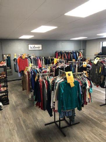 Pay It Forward Boutique At Tiffin City Now Open Advertiser Tribune Tiffin City Schools Recently Opened The Boutique Called Pay It Forward Which Is To Help District Families And Community Members In