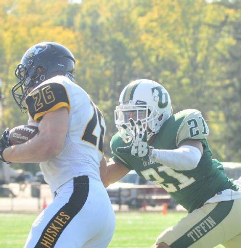 Dragons Make Big Comeback Beat Mtu Advertiser Tribune By John