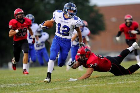 williamsports colby byers returns the opening kickoff for a touchdown against the panthers