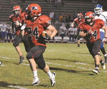 north carrolls sean floto gains yardage against liberty
