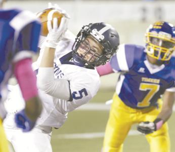 repository bob rossiter n austin weyandt makes a touchdown reception during the second quarter
