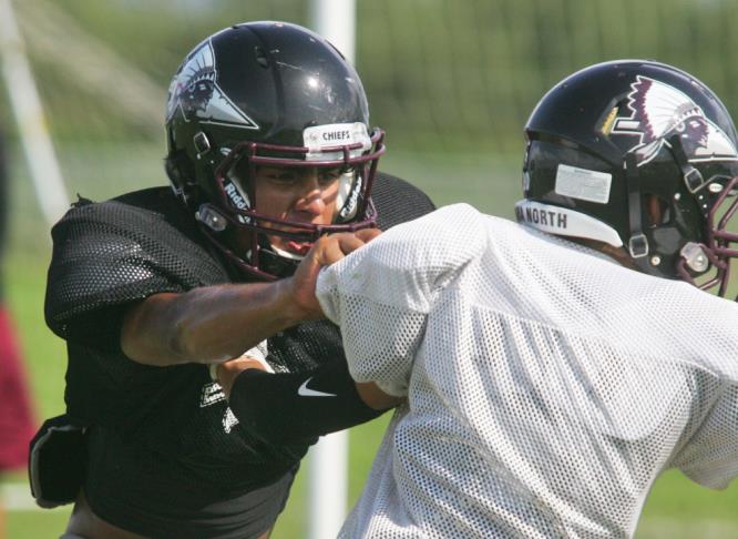 Donna North Has Perfect Building Block In Senior Db Ochoa Rgv Sports