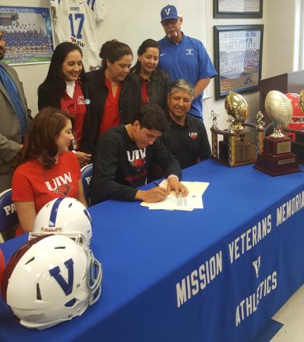 Hernandez Becomes Mission Veterans First Division I Football