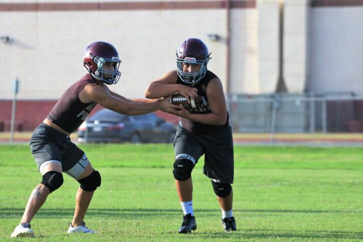 Lions Hope To Cash In On Home Field Advantage Vs Rockport Rgv Sports